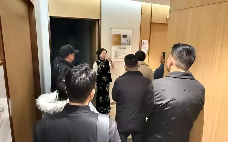 天府邻里创业沙龙:探访全日式体健中心,共话健康管理