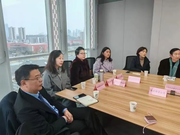 天府邻里创业促进会应邀参加天府新区社工部座谈会