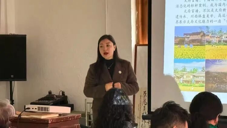 走进官塘,品非遗之韵!天府邻里创业沙龙第106期成功举办