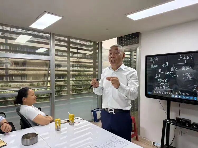 聚焦“甄闪亮”护眼牛奶,共探创业新机遇