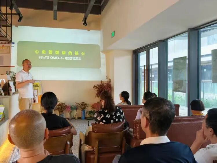 当“液体黄金”遇见邻里创业圈：一场关于健康与事业的社区实验