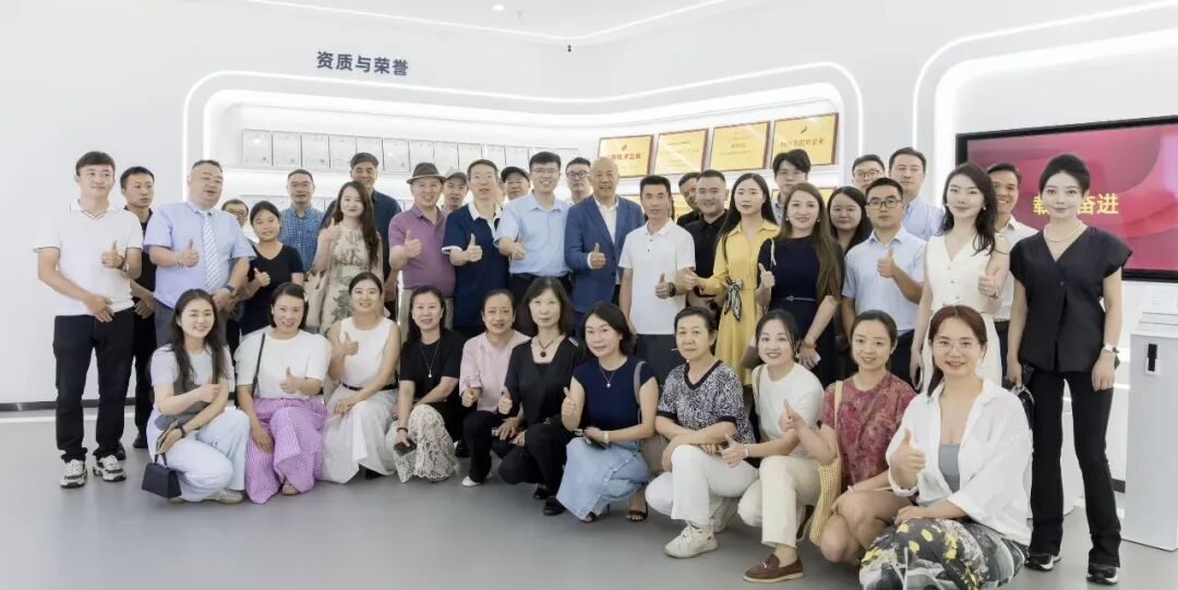 走进汇蓉国科,探秘低空安全监管的“成都答案”——天府邻里创业沙龙第134期成功举办!