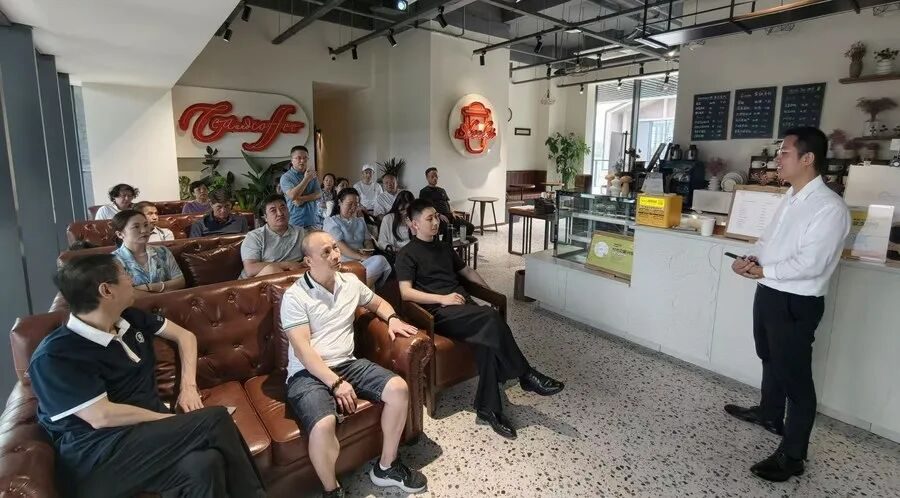 从14点到18点半:一场超时的邻里创业沙龙——135期徐学政专场回顾